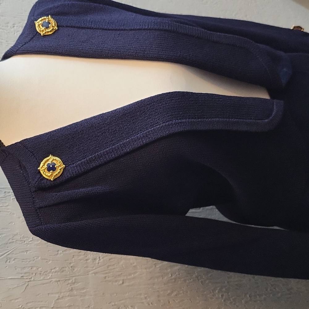 Vintage ST JOHN By Marie Gray 2 pc Navy Knit Suit Set - Picture 2 of 13